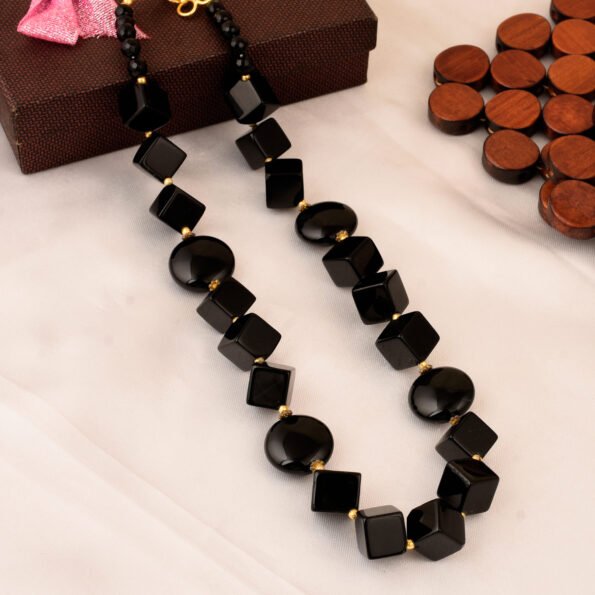 beads necklace, gemstone beads necklace, black agate necklace